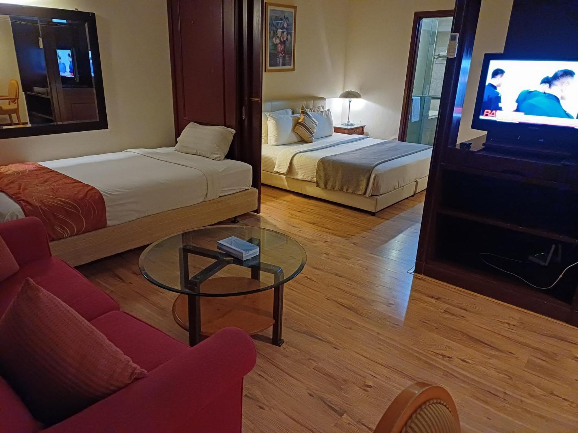 Times Square Grand Service Suite 吉隆坡 外观 照片