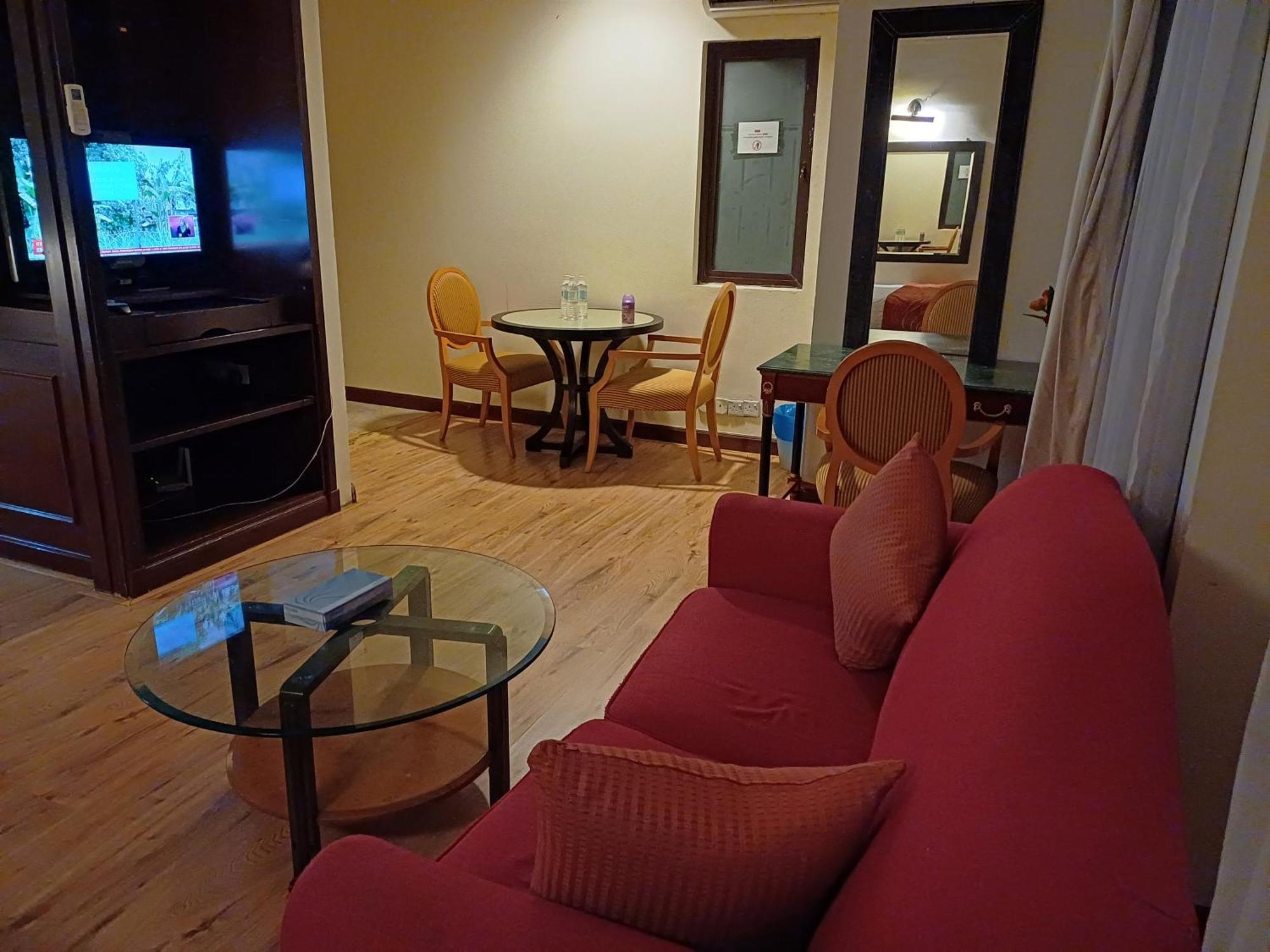Times Square Grand Service Suite 吉隆坡 外观 照片